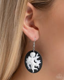 Paparazzi Vintage Verdict- White Earrings