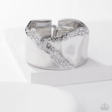 Paparazzi Twinkly Traverse
