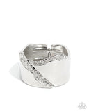 Paparazzi Twinkly Traverse