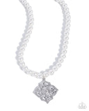 Paparazzi Adorable Art Deco - White Necklace