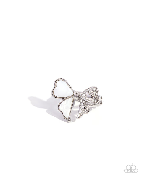 Paparazzi  BOW-stopper - White Ring