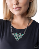 Paparazzi Discerning Dazzle- Green Necklace
