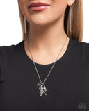 Paparazzi Flashy Tree Frog- Green Necklace