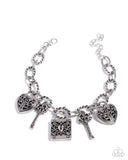 Paparazzi Flirty Filigree