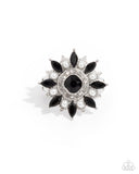 Paparazzi Forge Ahead- Black Ring