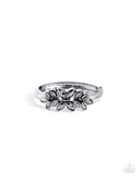 Paparazzi Glamorously Garnished - Silver Bracelet