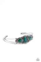 Paparrazzi Greenhouse Glamour - Green Bracelet