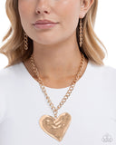 Paparazzi Hammered Heartthrob- Gold Heart Necklace