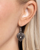 Paparazzi Haute Heartstrings - White