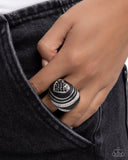 Paparazzi Heartfelt Hype- Black Ring