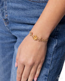 Paparazzi Romantic Runway - Gold