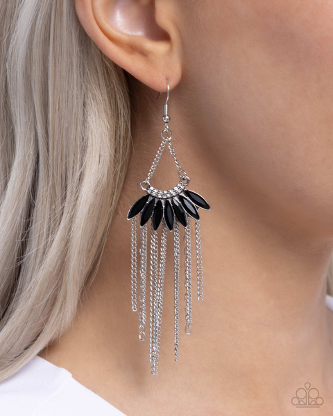 Paparazzi Fringe Feature - Black Earrings