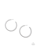 Paparazzi Coiled Class - Silver