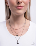 Paparazzi Cosmic Clinch - Black