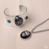 Paparazzi Rule the Light- Silver Set