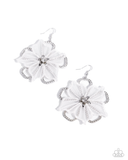 Paparazzi Refined Recognition - White