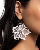 Paparazzi Refined Recognition - White