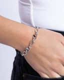 Paparazzi Light-Catching Leisure - Blue