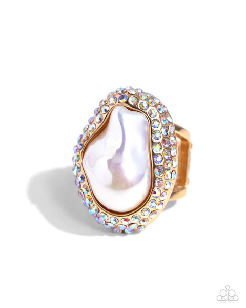 Paparazzi Opulent Ocean - Gold Ring