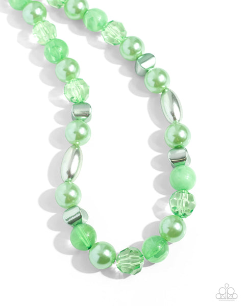 Paparazzi Plentiful Pearls - Green