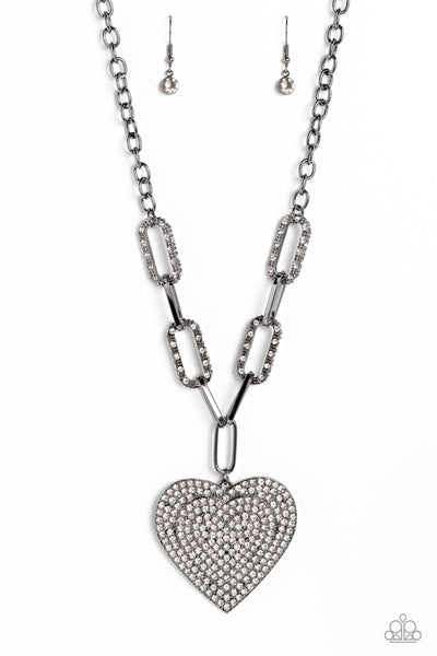 Paparazzi Roadside Romance - Black Heart Necklace