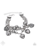 Paparazzi FF AUG Romantic Relationship - Silver
