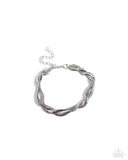 Paparazzi Tasteful Twists - Silver