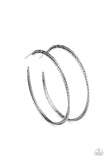 Paparazzi  Curved Couture - Black - Veronica's Jewelry Paradise, LLC