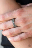 Paparazzi Extra Side Of Elegance - Silver - Veronica's Jewelry Paradise, LLC