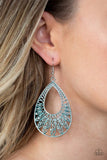 PAPARAZZI FLAMINGO FLAMENCO - BLUE - Veronica's Jewelry Paradise, LLC