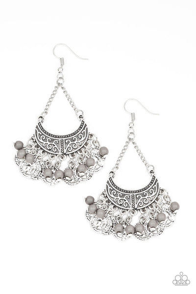 Paparazzi Sahara Treasure- Silver - Veronica's Jewelry Paradise, LLC