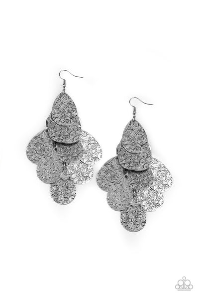 Paparazzi Hibiscus Harmony - Silver - Veronica's Jewelry Paradise, LLC