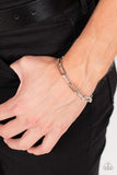 Paparazzi Tailgate Party - Silver - Veronica's Jewelry Paradise, LLC