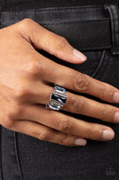 Paparazzi A GLITZY Verdict - Blue Emerald Cut Ring