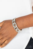 Paparazzi Bold Move - Silver - Veronica's Jewelry Paradise, LLC