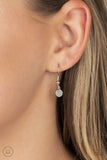 Paparazzi Champagne Catwalk - Silver