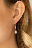 Paparazzi Commanding Composure - Silver - Veronica's Jewelry Paradise, LLC