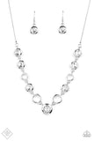 Paparazzi NOV FF Paparazzi Elegantly Elite - White