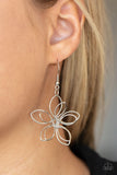 Paparazzi Flower Garden Fashionista - Silver - Veronica's Jewelry Paradise, LLC