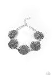 Paparazzi Garden Gate Glamour - Silver - Veronica's Jewelry Paradise, LLC