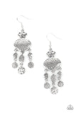 Paparazzi Get Your ARTIFACTS Straight - Silver - Veronica's Jewelry Paradise, LLC