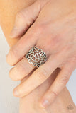 Paparazzi Get Your FRILL - Silver - Veronica's Jewelry Paradise, LLC