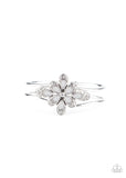 Paparazzi Go With The FLORALS - Veronica's Jewelry Paradise, LLC