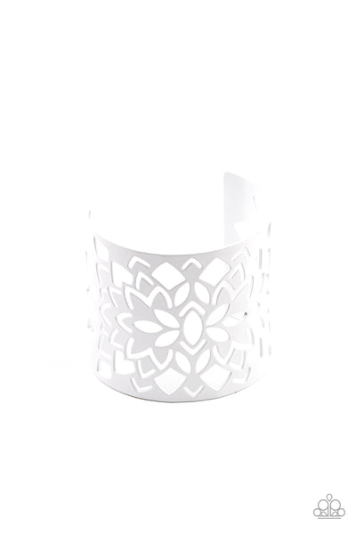 Papaarazzi Hacienda Hotspot - White - Veronica's Jewelry Paradise, LLC