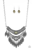 PAPARAZZI ISLAND QUEEN - GREEN - Veronica's Jewelry Paradise, LLC