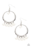 Paparazzi Luscious Luxury - White