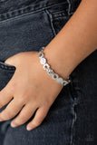 Paparazzi Metro Metalsmith - Silver - Veronica's Jewelry Paradise, LLC