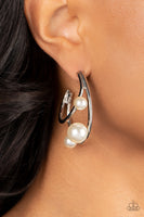 Paparazzi Metro Pier - White Pearl Hoops