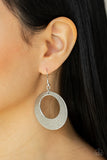 Paparazzi Outer Plains - Silver - Veronica's Jewelry Paradise, LLC