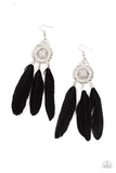 Paparazzi Pretty in PLUMES - Black